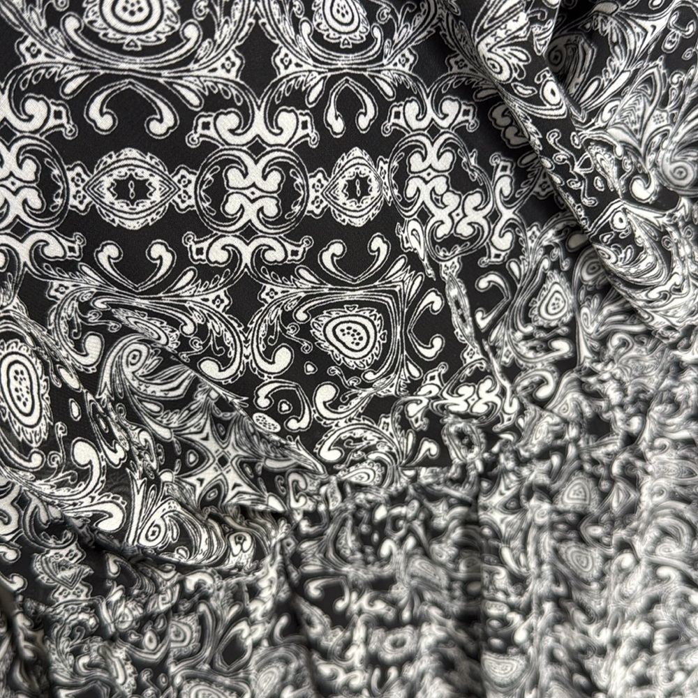 Express Black And White Polyester Patterned Faux … - image 3